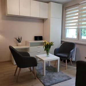 apartament-zielone-powisle.warsawhotelspoland.com/
